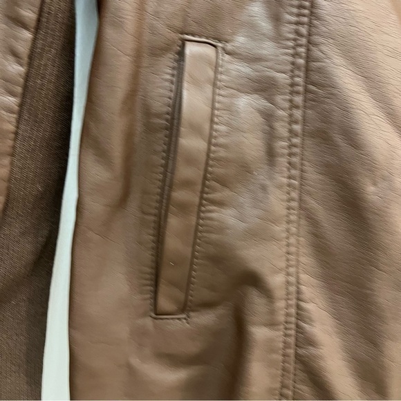 NWT BB Dakota Faux Leather Jacket w/ Zipper & Asymmetrical Collar - Picture 4 of 10